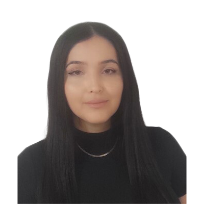 Paola  - Senior Customer Support Specialist